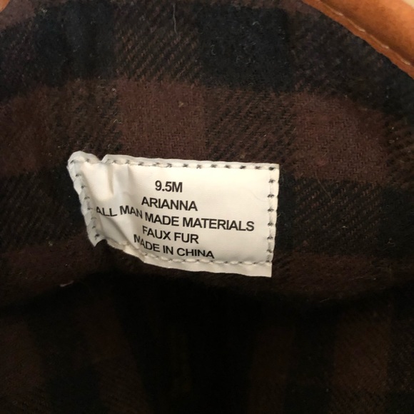 NWT Original Duck boot women’s size 9.5 black and tan - Picture 8 of 8